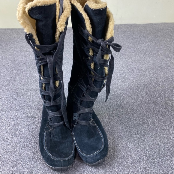 Timberland knee high Sherpa lined suede women's boots Size 7.5. - Picture 4 of 10